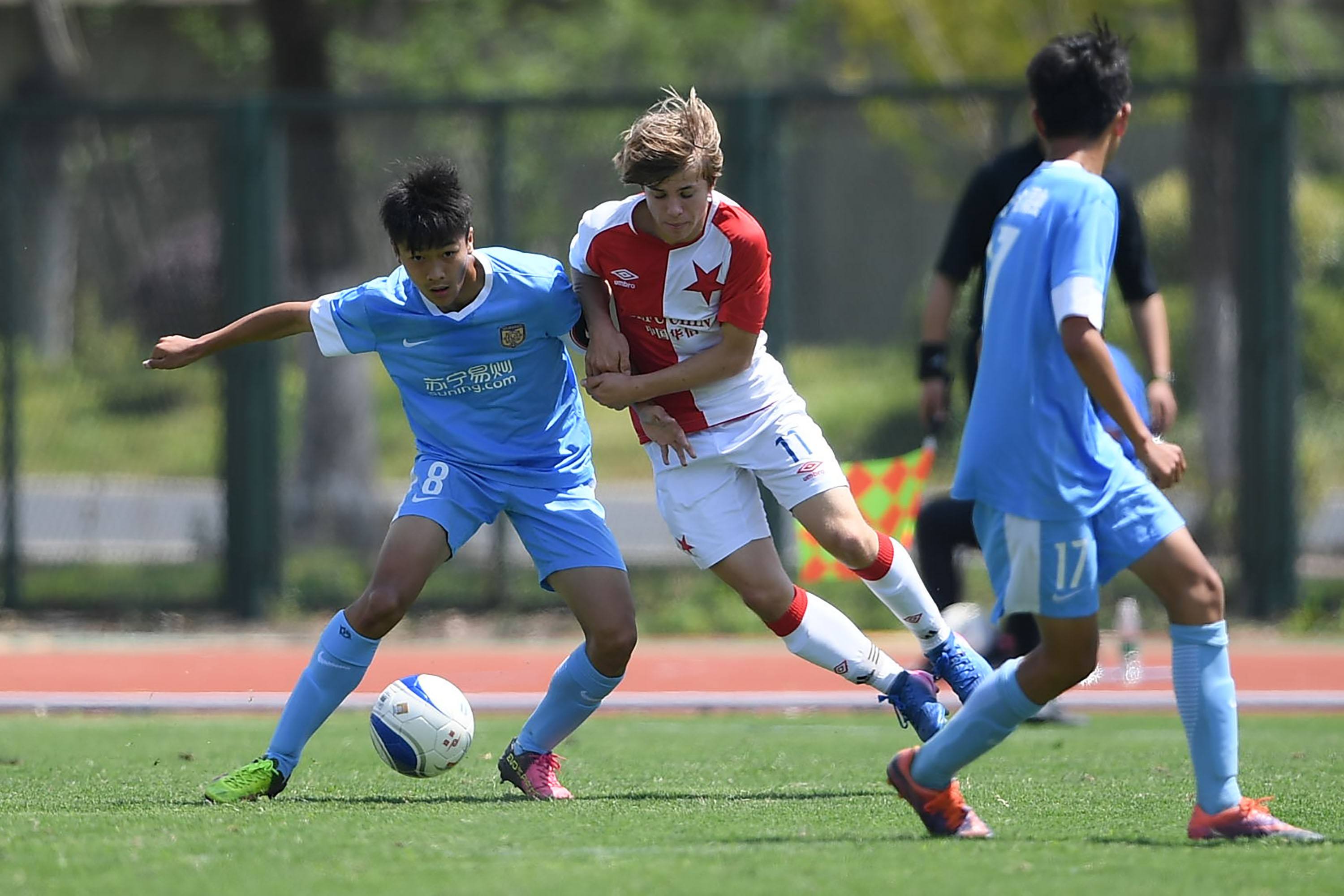 突中刺伤一 突中刺伤一