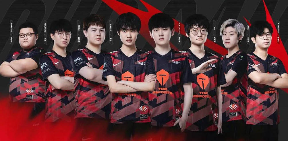 教练战术调 教练战术调