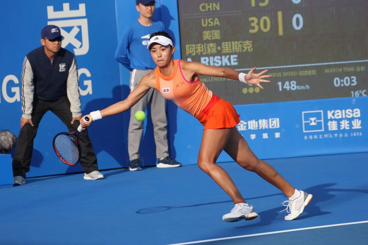 灵活战术执 灵活战术执